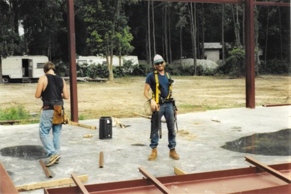 red iron crew.2 7'03 (2)